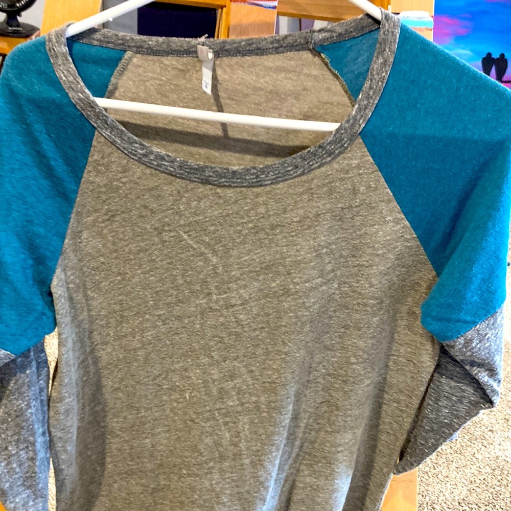 Women's BKE long sleeve shirt